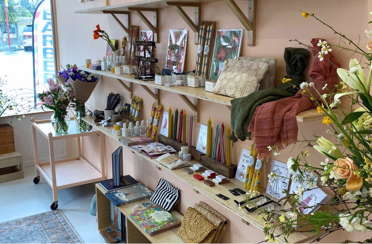 Honey Flower, Paekākāriki (1)