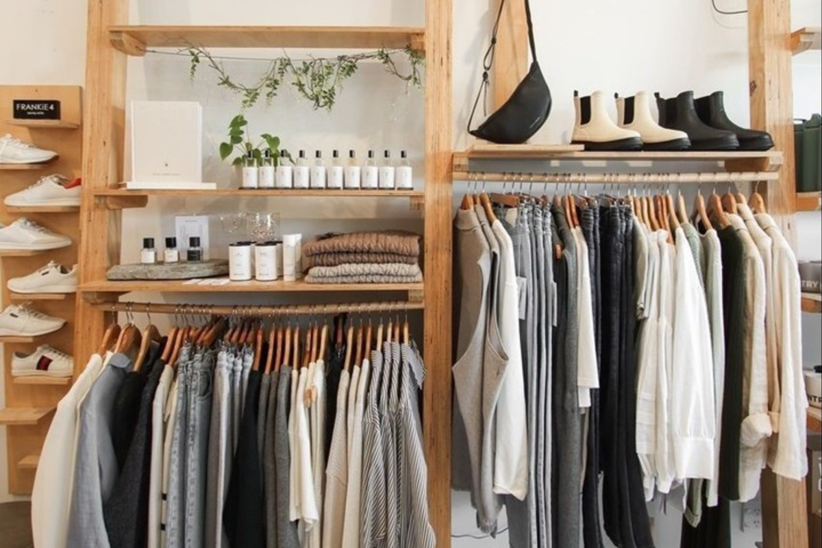 Milk + Ginger, Raumati Village